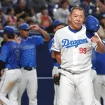 中日井上監督、全員左打者スタメンで「藤浪対策？そらそやろ。細川に万が一があってはいけない」