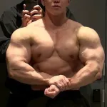 【悲報】横川尚隆、プロテインの取り過ぎで別人になってしまうｗｗｗｗｗｗｗｗ