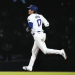 【速報】大谷300号ボールを651万円で売却した女子大生「批判は理解。でもお金が欲しい」