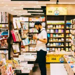 【唖然】お前ら「マンガ高い！700円なんて払えない！」←こいつらｗｗｗｗｗ
