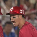 広島・小園、バウアーを煽るｗｗｗｗｗｗｗｗ