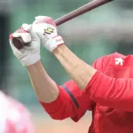 カープ秋山翔吾(年俸1.8億円の37歳)今季30安打で2000本安打まであと176安打