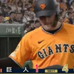 リチャード看板直撃ホームランwwwwwww