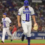 【悲報】バウアーのバット蹴り、割と大事になる