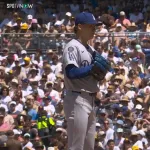 山本由伸  11勝8敗  ←これ