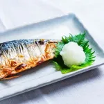 サバの塩焼き旨すぎて草生えた