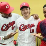 カープ床田〝熱投〟9回無四球完投で9勝目!モン先制2塁打!奨成2安打1打点!菊池ダメ押し2塁打!ファビマルチ!投打噛み合い2連勝!【広島4-1巨人/試合結果】