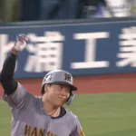 ”ハマスタの王”大山悠輔、 9回2アウトから逆転2ランｗｗｗｗ