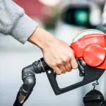 【速報】ガソリン減税、結局ナッシングｗｗｗｗｗ