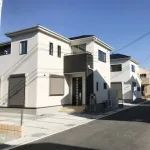 賃貸派と持ち家派の論争はどちらもわかるけど、建売りだけは意味わからんよな