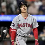 （指）吉田正尚 .226 2HR   OPS .616