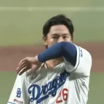 【中日】今季初先発の仲地礼亜が危険球退場…３回に146キロ直球がヤクルト北村恵吾の頭部直撃