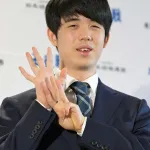 【悲報】藤井聡太「鉄火丼で！あ、あと小鉢はたくさんお願いします」