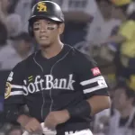 栗原陵矢「覚悟を持って」復帰いきなり先制適時打も守備では初回に「足つった」