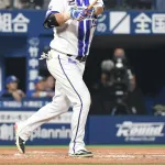 ＤｅＮＡまさか　筒香３発でも勝てず　２連敗で今季最多借金７　５位中日に０・５差
