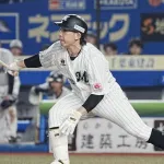 ロッテ、首位ソフトバンクに3点差逆転勝ち