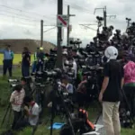 撮り鉄6人組、万博会場で万引きして6人まとめて逮捕