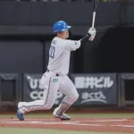 【日本ハム】郡司裕也の芸術的同点打に「技術えぐいわ」「郡司天才すぎだろ」など称賛の声相次ぐ