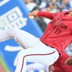 カープ常廣プロ入りワースト5失点。新井監督「いいボールはあったが…高かった」【監督談話】