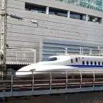 東京から大阪、新幹線が最適解と気づく