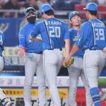新庄監督「今日は投げづらかったでしょうね、風が。」