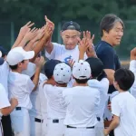 【野球】イチロー氏がサプライズ登場！　石川・七尾市での松井秀喜氏主催の野球教室で2人そろって小学生指導