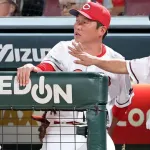 カープ新井監督「こんな野球ではCSに出られない」4つの走塁ミスに猛省促す【監督談話】