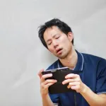【悲報】社会「どんな仕事するの？てかどこ就職する？」ワイ「なんで労働を当たり前と思ってるの？」