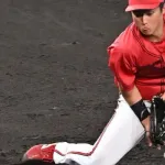 安部友裕「カープの若手がノックで遊んでいる。佐々木も既にやっちゃってる」