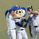 中日柳「アイラブユー」ボスラー「アイラブユートゥー」