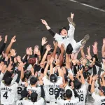 阪神・藤川監督、滲んだ王者の矜持「我々がリーグチャンピオンです」５球団借金の衝撃独走Ｖ