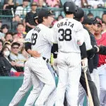 カープアドゥワ誠で阪神の胴上げ阻止へ。床田寛樹は中4日を回避し巨人戦に先発