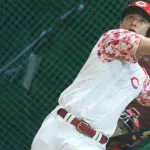 【急募】カープ佐々木泰が初HRを打つ方法！いまだ0本も強打者への成長期待