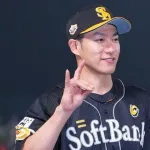 柳田悠岐(37) .311 1605安打 266本塁打 891打点 162盗塁 OPS.944