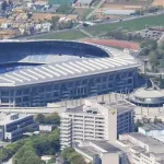 日産「横浜さん日産スタジアムの命名権更新料割引してください」