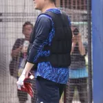 筒香嘉智（De）.203  16本  27打点  出塁率.294  OPS.829
