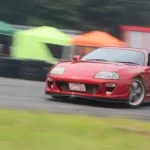 一昔前のスポーツカーなんやけど
