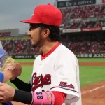 中日引退の中田翔、カープファンの声援に感謝「当たり前ではない。本当にありがたい」