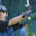 度会隆輝（3球団競合社卒2年目）.229 4本 22打点 0盗塁 OPS.632 UZR-2.2