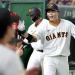 【巨人】中山礼都がプロ初満塁弾「もう皆忘れてるんじゃ（笑）」坂本勇人の劇打に「やっぱり神様でした」