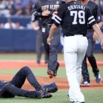 オリックス・曽谷龍平投手が胸部の打撲との診断
