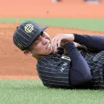 【オリックス】バット直撃で緊急降板の曽谷龍平が大阪市内の病院で検査へ…球団発表