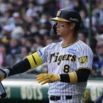 佐藤輝明、40HRまで残り13試合で4本