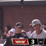 西川史礁タイムリー！ロッテ1点返し2点差へ！