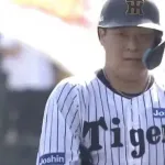 阪神、初回に佐藤輝明と大山悠輔の連続タイムリーで2点先制！！！