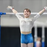 【悲報】体操選手杉原愛子さん、とんでもないレオタードを開発