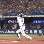 DeNA度会　24年 .255 3 24→25年 .231 6 24