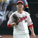 カープ、阪神森下に4安打許し完敗。佐々木痛恨エラーで床田4失点(自責2)。奨成2安打。反撃は小園タイムリーのみ【広島1-6阪神/試合結果】