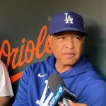 ロバーツ監督「佐々木なんて知らん！ヘソンはいらん！大谷はホームランばかり狙うな！」