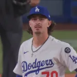 4-0の6回にノーノー中の先発代える→五連打で逆転される